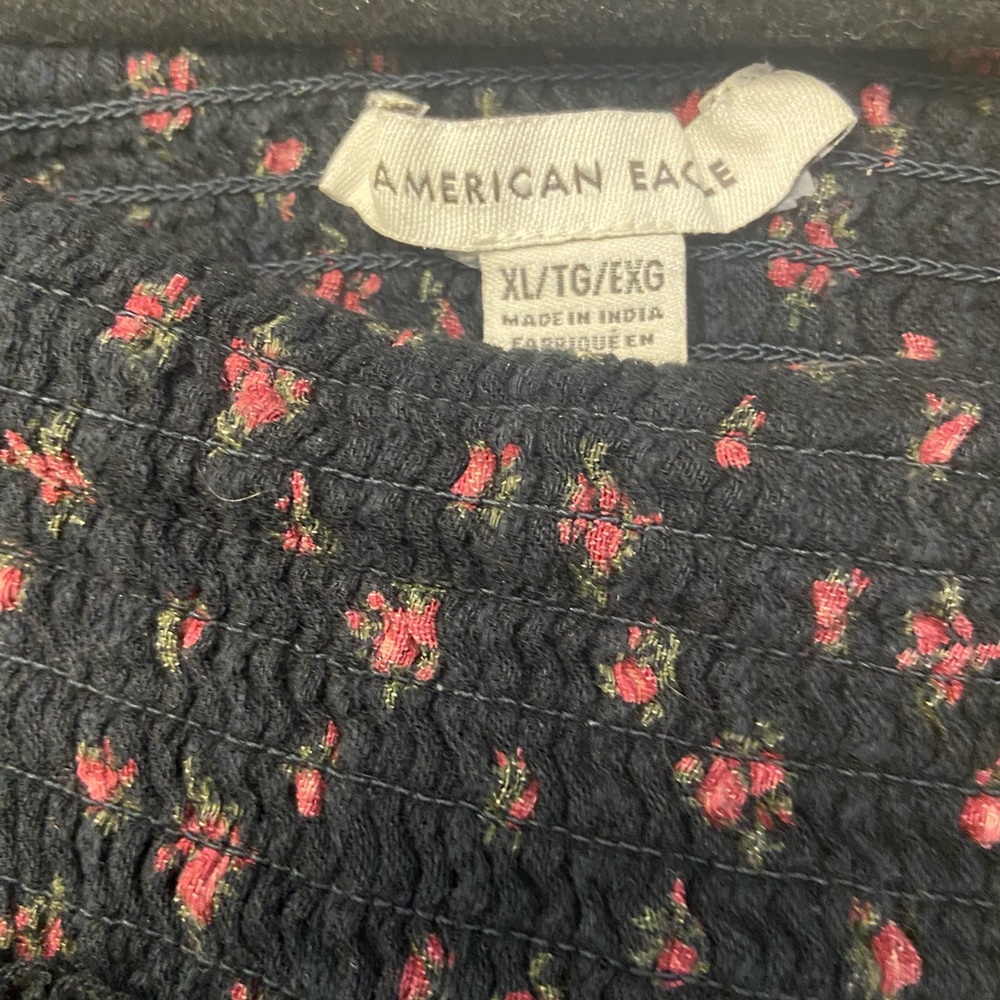 🍀5 for $25🍀American Eagle Black Tiered Skater Skirt w/Miniature Cherry Design - Picture 2 of 5